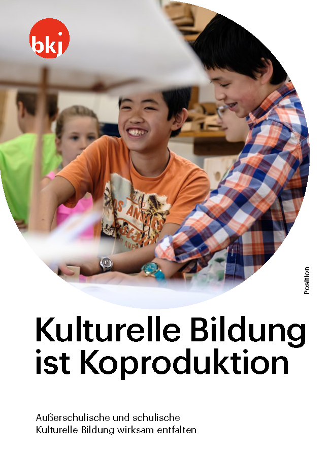 Titelbild des BKJ-Positionspapiers Kulturelle Bildung ist Koproduktion